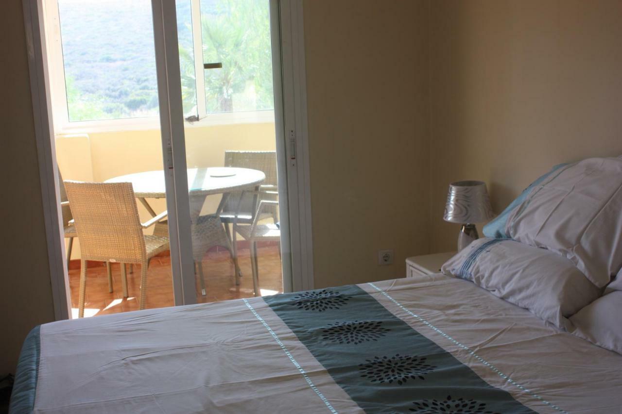 Alboran Hills Holiday Appartment Manilva Exterior photo